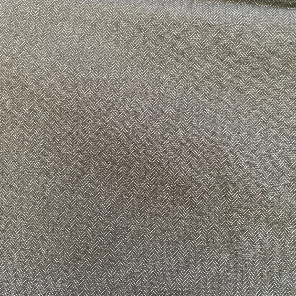 Banana Republic men’s linen cotton blend herringbone pant